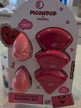 MOONPOP Powder Puff & Blender Set - Pink & Red 🍒New